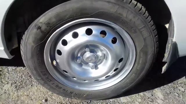 Как покрасить диски не снимая колесо 3 часть смотреть онлайн