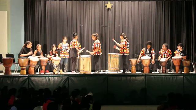 LMS Sr. African Drum Ensemble performing "Duh U Too" (pronounced Do You Too!) смотреть онлайн
