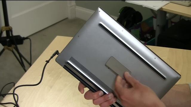 Dell XPS 13 2015 Review - New for 2015 - QHD Display - Gaming, battery life, Macbook Air comparison смотреть онлайн