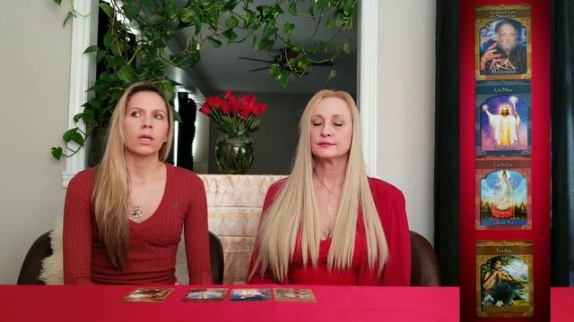 Daily Tarot Reading for February 25 2018 | The Oracle Keys смотреть онлайн