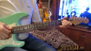 Толстый Карлсон-ВИА Поющие гитары (как играть на гитаре аккорды)