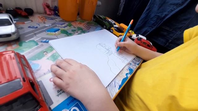 Рисуем Venom и человека-паука смотреть онлайн