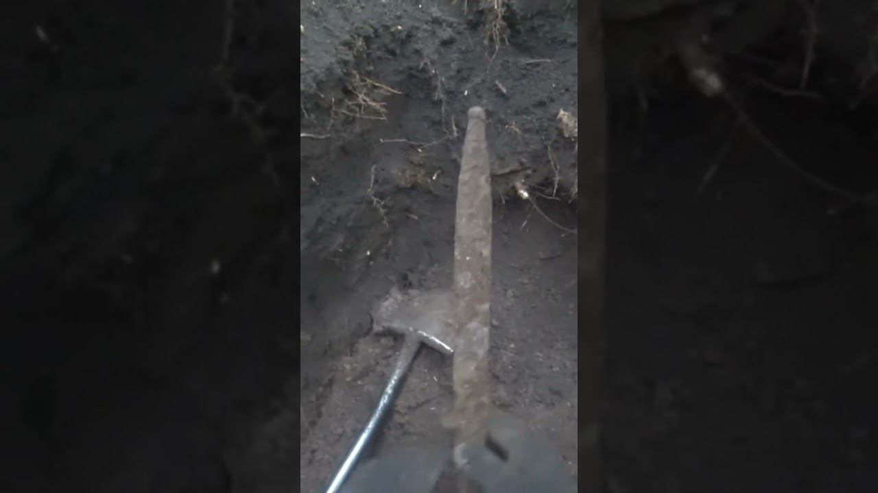 Я́ БЫЛ В ШОКЕ!!! Дёрнул из шурфа немецкий штык К98 в чётком сохране!!! смотреть онлайн
