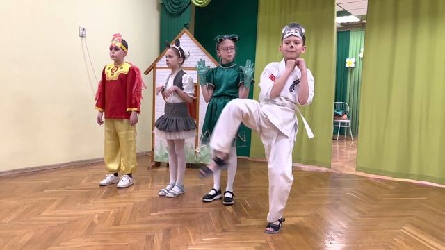 Сказка"Теремок на новый лад" 3А класса смотреть онлайн