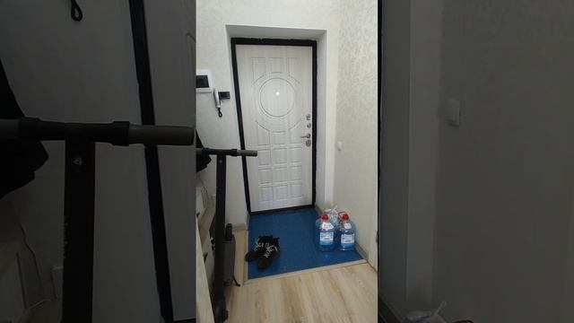 Все что нужно для выхода на улицу подготовил около двери смотреть онлайн