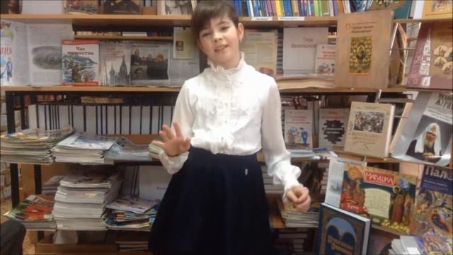 Страна читающая — Марина Талыкова читает произведение «Свинья под дубом» И. А. Крылова смотреть онлайн