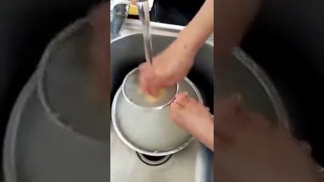 Почему нельзя есть магазинные кексы? смотреть онлайн