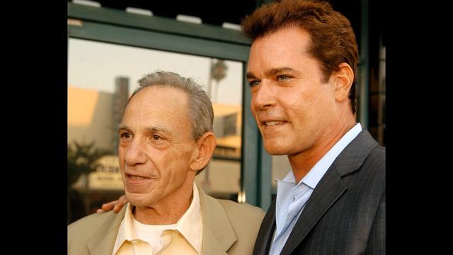 Henry Hill argues with Callers смотреть онлайн