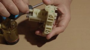 Вода скапливается в поддоне и мусорнике Delonghi MagnificaS ECAM 21.116