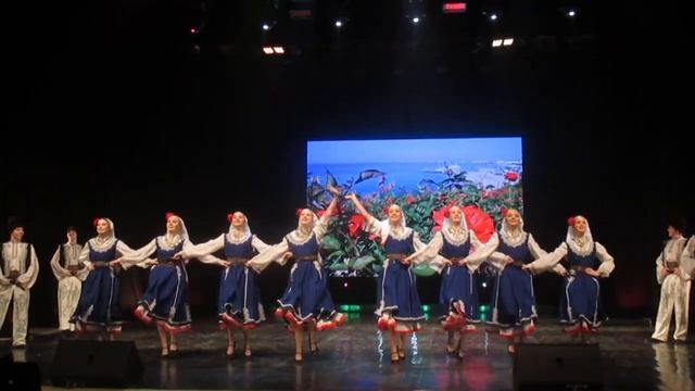 Любимый внук Владик в танце! смотреть онлайн