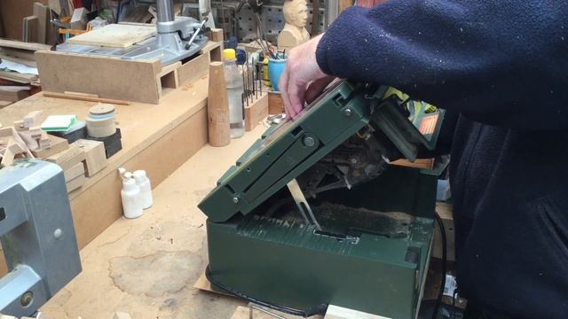 Proxxon FET I Bought A Cheap Saw Blade