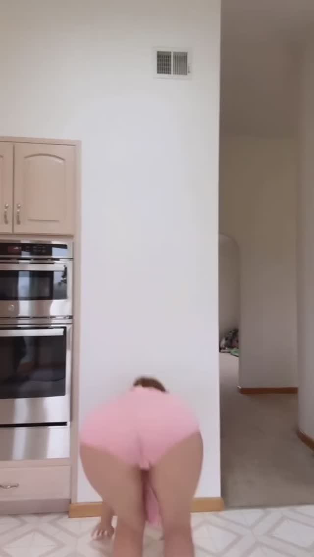 тест на стойку на руках 😎 смотреть онлайн