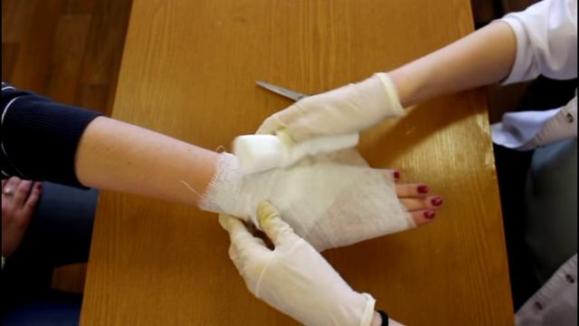 Крестообразная на кисть смотреть онлайн