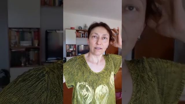 Вода заряженная солнцем в синей бутылке! Acqua blu scolarizzata! смотреть онлайн