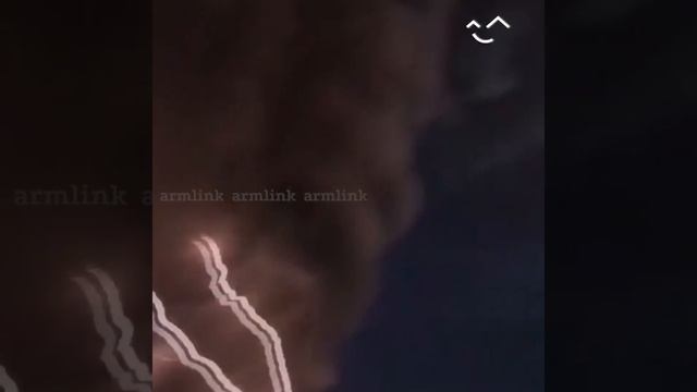 ИЗВЕРЖЕНИЕ ВУЛКАНА ТААЛЬ НА ФИЛИППИНАХ: НАЧАЛАСЬ ЭВАКУАЦИЯ ТРЕХ НАСЕЛЕННЫХ ПУНКТОВ смотреть онлайн
