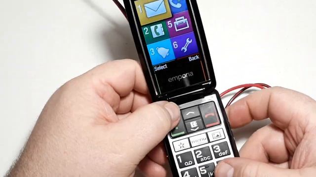 E*poria Connect V88 ретро телефон из Германии супер эксклюзив смотреть онлайн