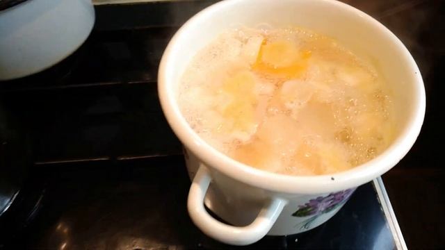 Fruit and vegetable puree. Фруктово-овощное пюре из тыквы и яблок. Serhulya TV смотреть онлайн