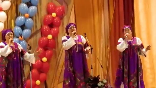 Народный ансамбль "Раздолье" (Чамзинский район) смотреть онлайн
