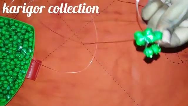 পুতির জবা ফুলের ঝাড়/পুতির ঝাড় /ডোরবেল। /how to make beaded flower jhar. смотреть онлайн