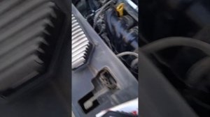 Замена воздушного фильтра в Киа-Рио-3