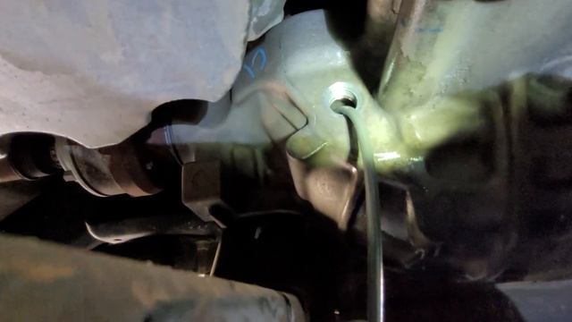 2013 F150 Front Differential fluid change. смотреть онлайн