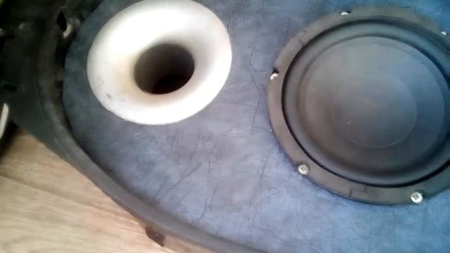 Колонка на скутер смотреть онлайн