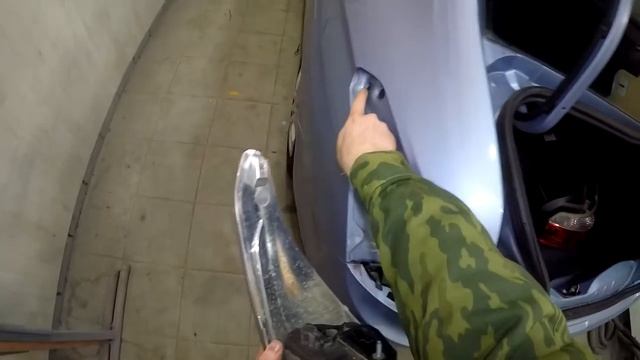 Снимаем задние фонари/замена лампочек Citroen C-Elysee 2012-2016год