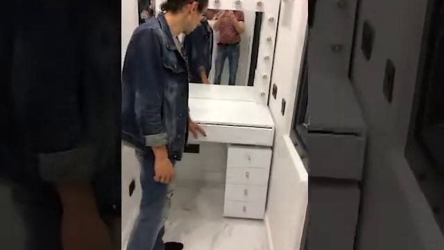 Мечта любой Женщины - туалетный столик с подсветкой на теплом балконе ( стоимость 18.000) смотреть онлайн