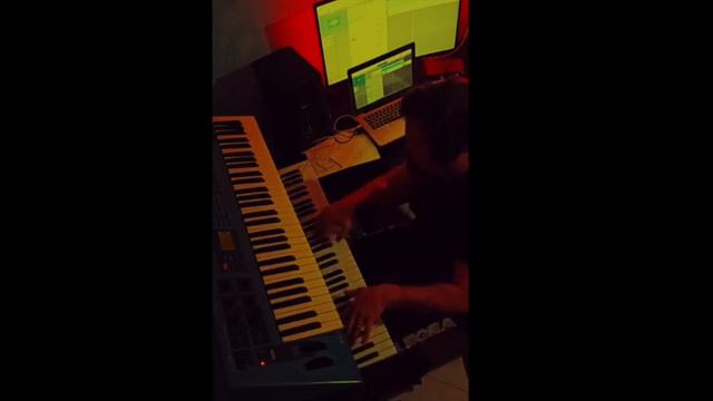 Rockets (un mito)- Venus Rapsody played with Roland D50 e Yamaha CS1x смотреть онлайн
