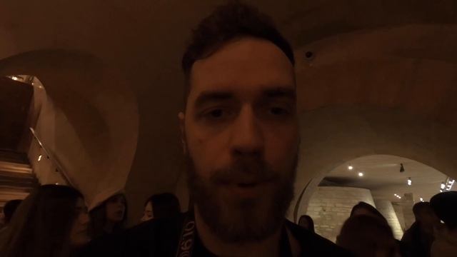 ЛУВР. СТОИТ ЛИ ОН ТОГО?