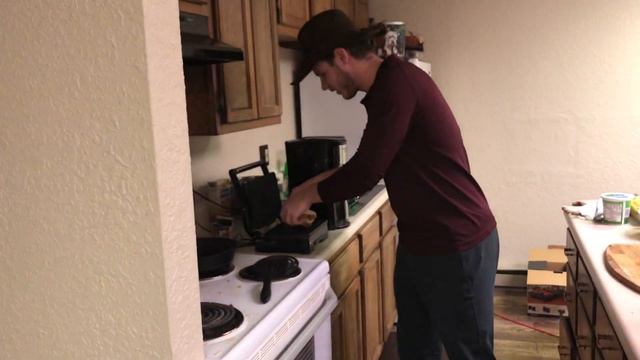 PANFIRE with Daryl McGrease - S1E1: Paninis смотреть онлайн
