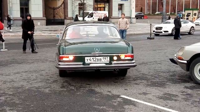 Автопробег ретро автомобилей 2018. Метрополь. 22.04.2018. смотреть онлайн