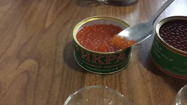 Отличие натуральной икры от поддельной