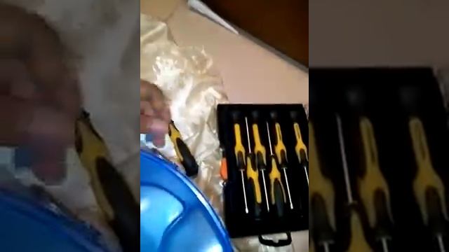 Mengenal water flosser (alat pembersih kotoran gigi) смотреть онлайн