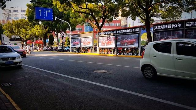 Strolling in Zhoushan, China смотреть онлайн