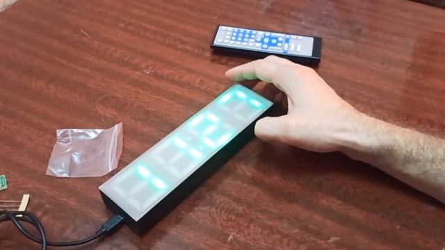 7-сегментные RGB часы с адаптивным освещением на WS2812B и ИК управлением и RTC M41T81 смотреть онлайн
