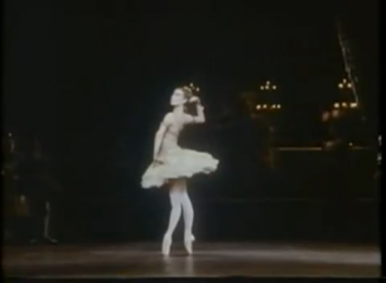 Сильви Гиллем (Sylvie Guillem) в балете "Раймонда" - вариация 3-го акта смотреть онлайн