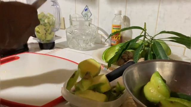 Green Mango Juice | StarFruit & Cucumber | Summer Drinks Recipe | Chef Andre Davy