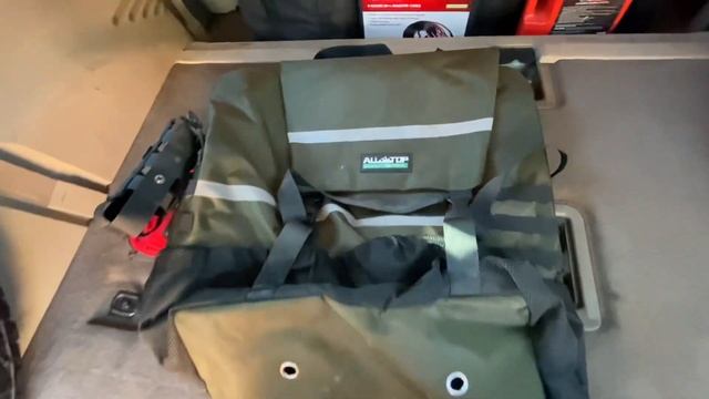Ford Excursion Tire Trash Bag Install смотреть онлайн