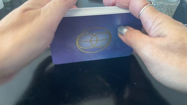 The Magic Of Unicorns Oracle Cards-Close Up Review-Plus Bonus Reading! смотреть онлайн