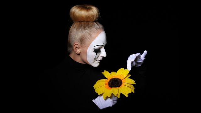 Clown Photo session md Svetlana Light ph Ekaterina Morozova 4K смотреть онлайн
