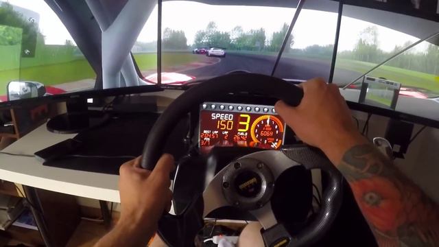 Assetto Corsa - Ferrari 458 GT2 - Imola - Onboard Triple Screen смотреть онлайн