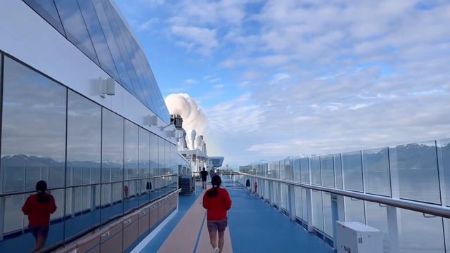 (1 of 2) Royal Caribbean, Quantum of the Seas, Alaska cruise, July 2023 Part 1 смотреть онлайн