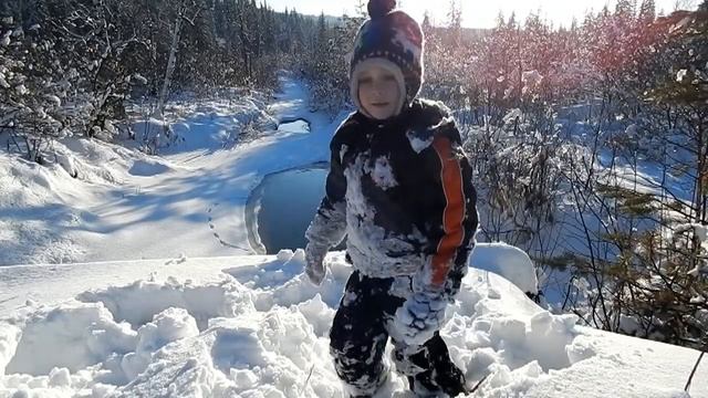 Солнечный день ноября HD смотреть онлайн