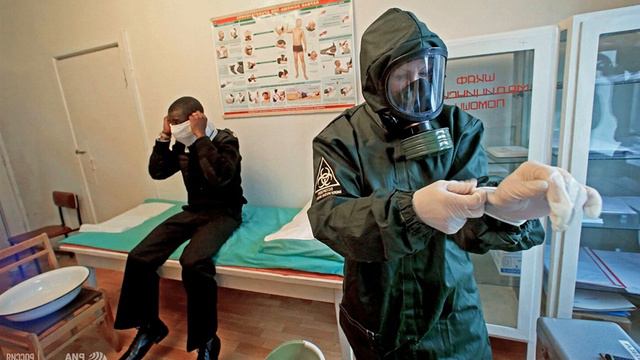 В Таманской дивизии на учениях развернули мобильный госпиталь на 100 мест смотреть онлайн