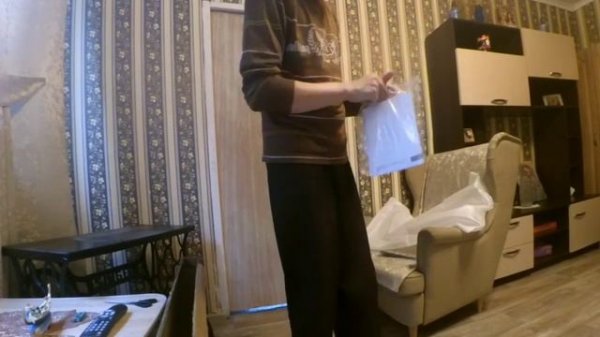 Наш новый телевизор, обзор и распаковка VITYAS