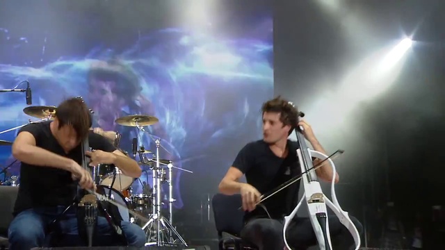 2CELLOS - Thunderstruck [LIVE VIDEO] смотреть онлайн