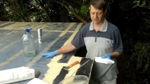 Клей надежный ,прост в изготовлении. Glue.