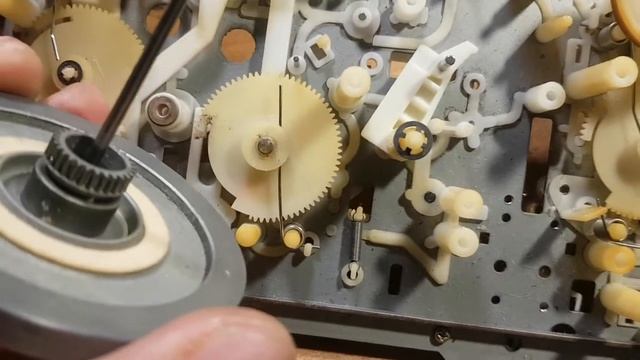 Sharp Gf-777 НЕОБЫЧНАЯ Неисправность лентопротяжки