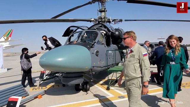 Dubai Airshow Russia's Deadly Ka-52 Alligator, Ansat , Sukhoi 75 display at Dubai смотреть онлайн